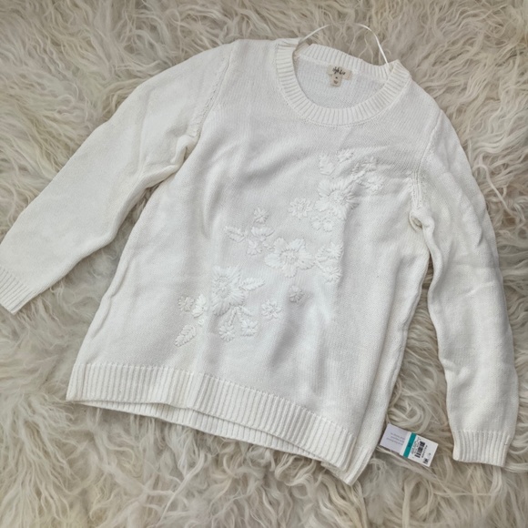 Style & Co. Plus Embroidered Three-Quarter Sweater - Picture 2 of 9